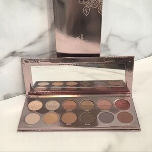 Girlactik The Essential Palette 12 Color Eyeshadow Palette NEW IN BOX Retail $54